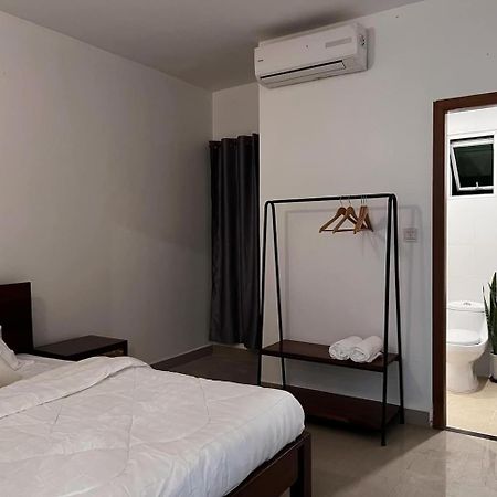 D32 Homestay Near Airport Behind Brown Coffee Airport Πνομ Πενχ Εξωτερικό φωτογραφία