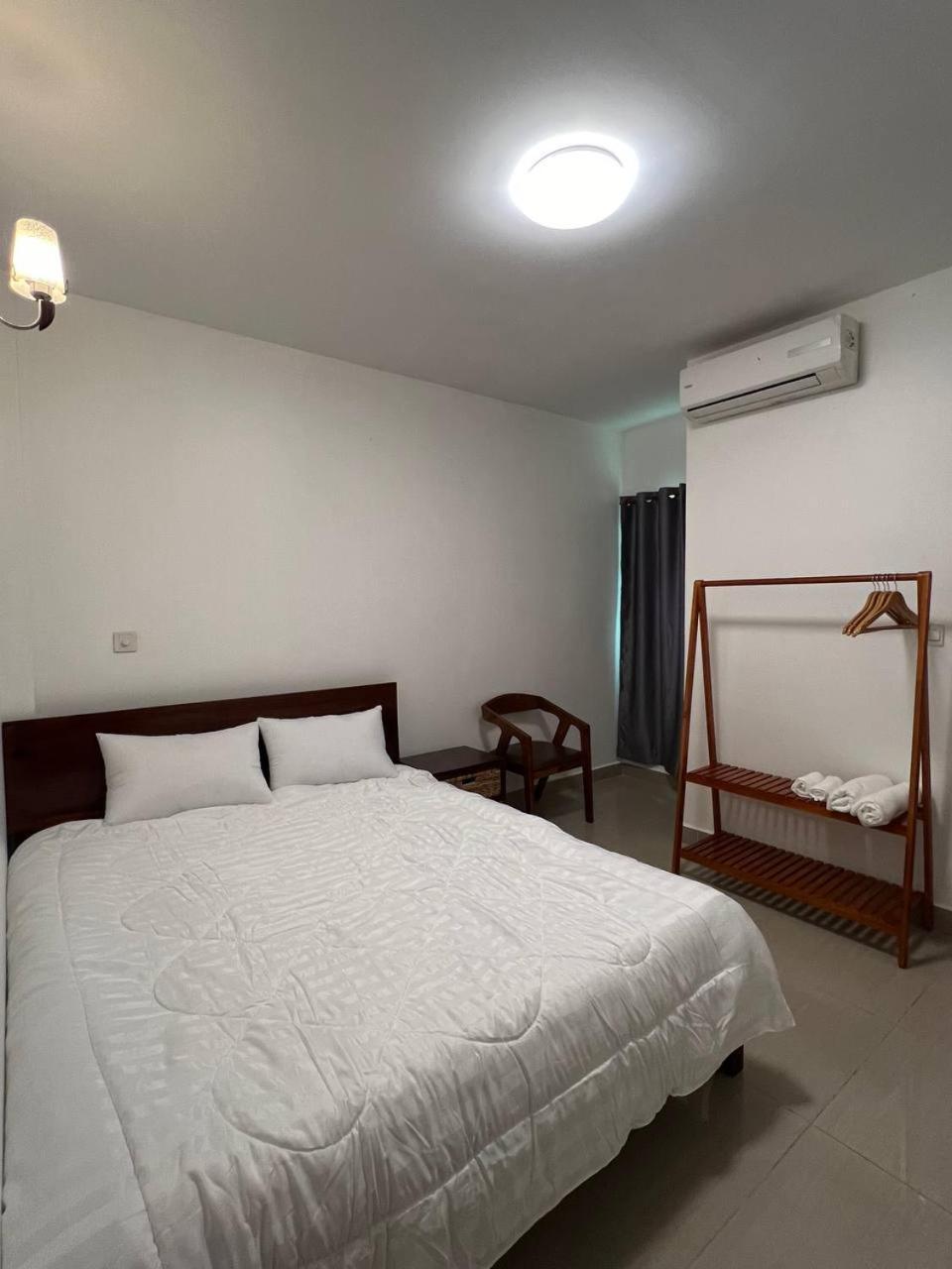 D32 Homestay Near Airport Behind Brown Coffee Airport Πνομ Πενχ Εξωτερικό φωτογραφία