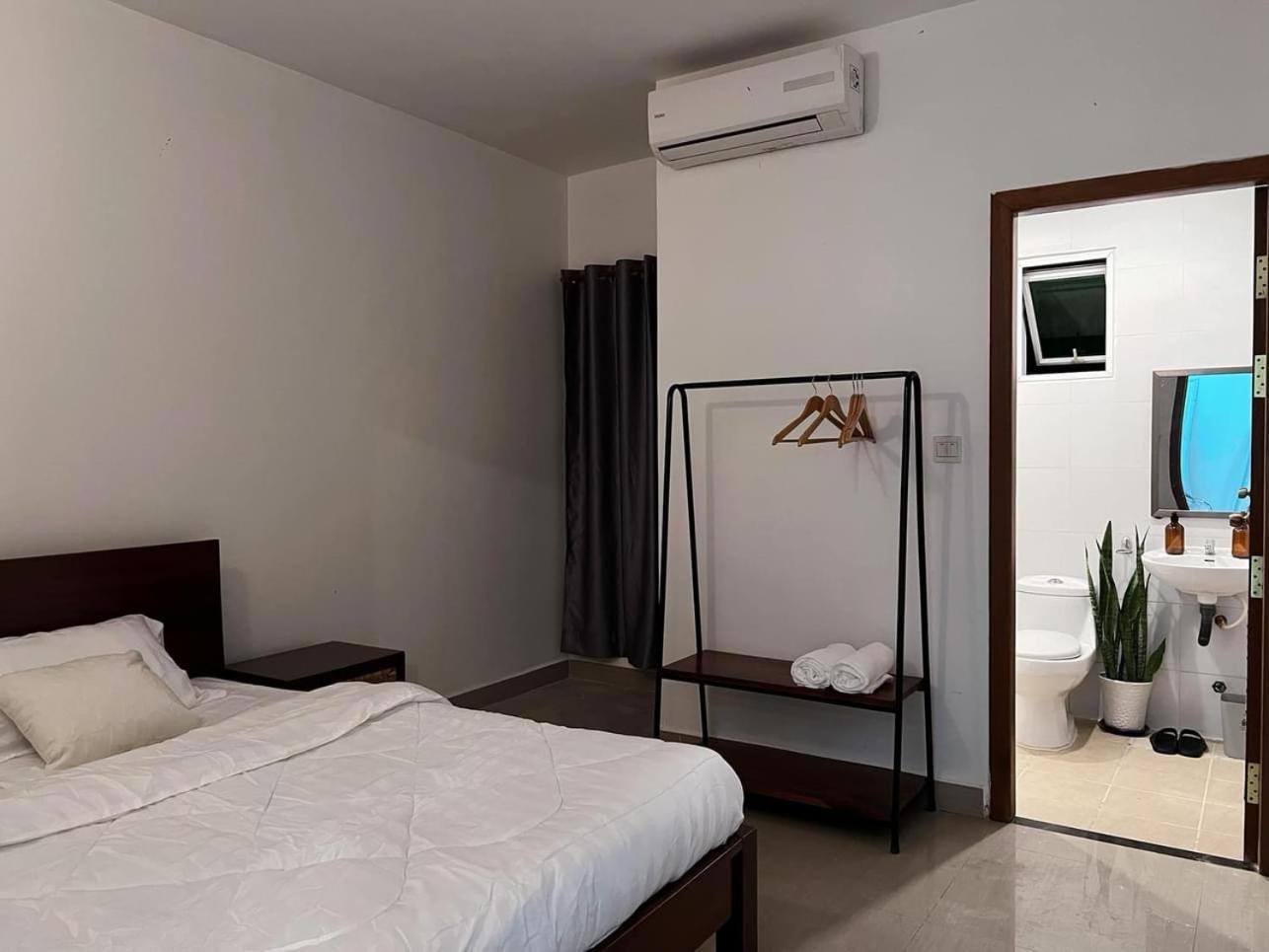 D32 Homestay Near Airport Behind Brown Coffee Airport Πνομ Πενχ Εξωτερικό φωτογραφία