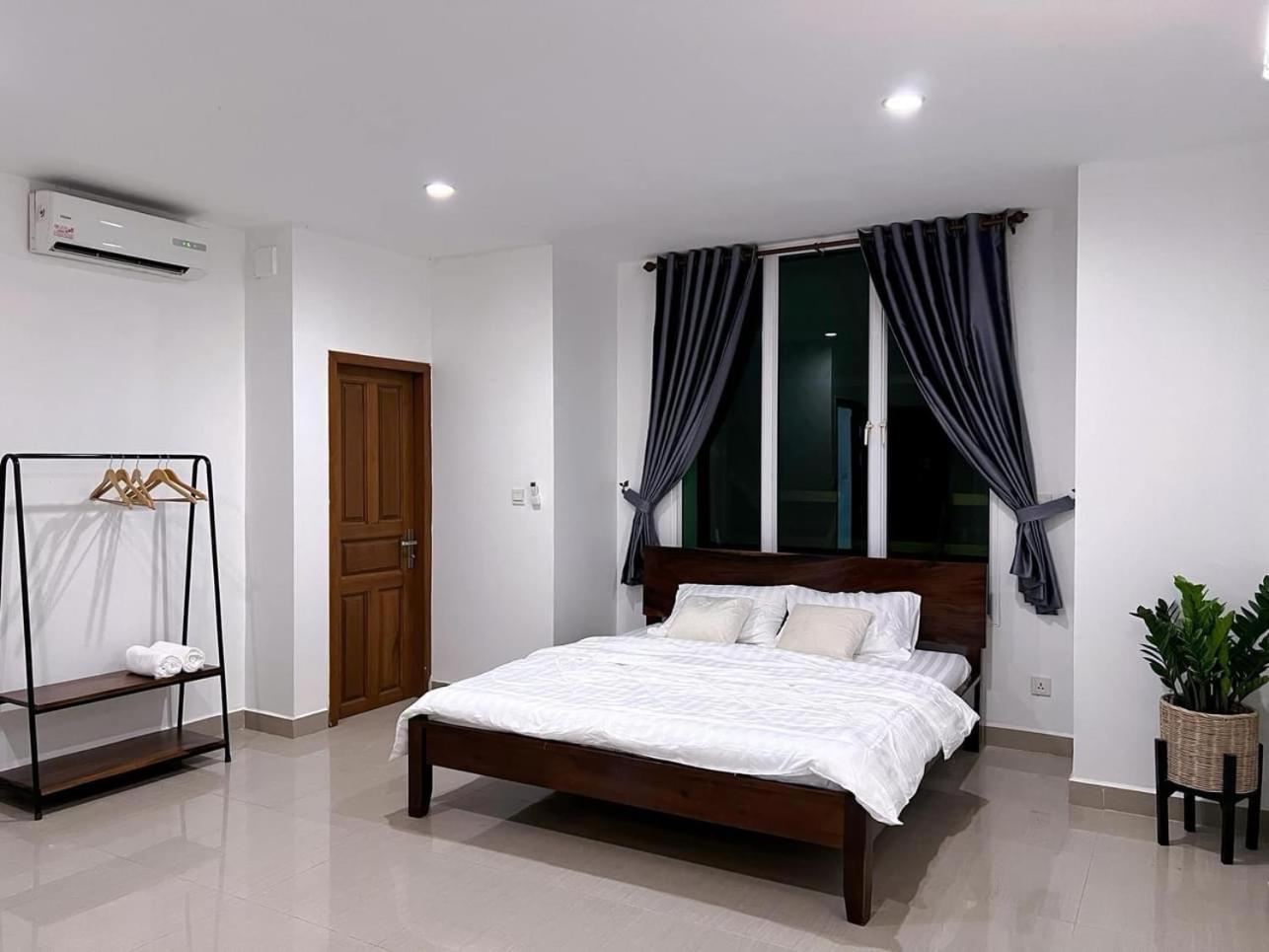 D32 Homestay Near Airport Behind Brown Coffee Airport Πνομ Πενχ Εξωτερικό φωτογραφία